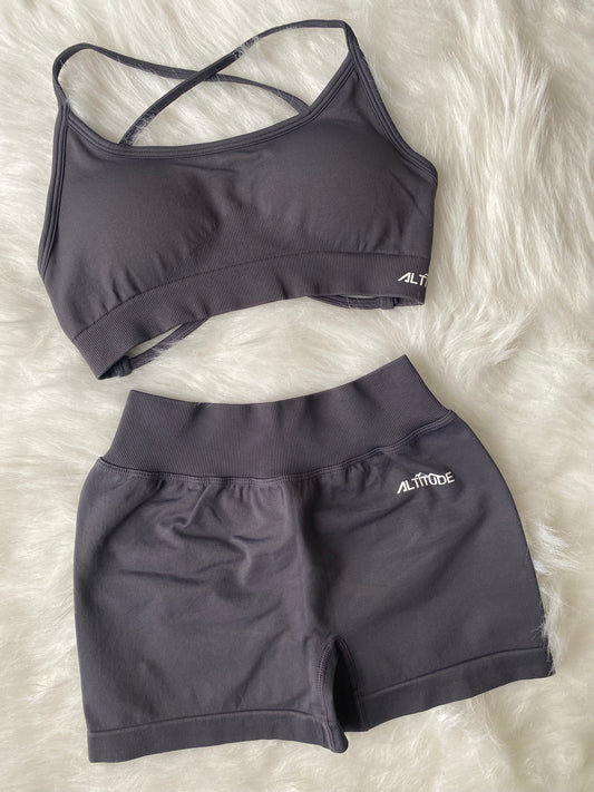 Sculpt Signature Bra - Gray